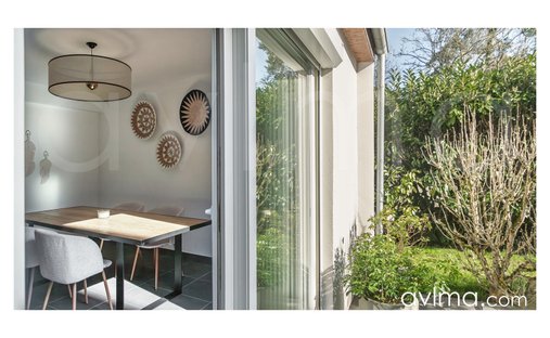 Château Saint Nom La Bretèche 1074.0 Sqm 10 Bedrooms