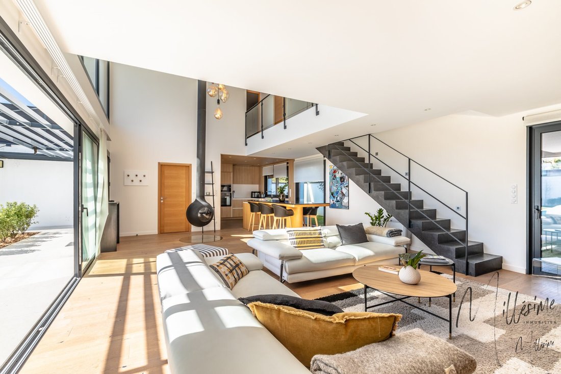 House in Biarritz, Nouvelle-Aquitaine, France 4 - 17468526