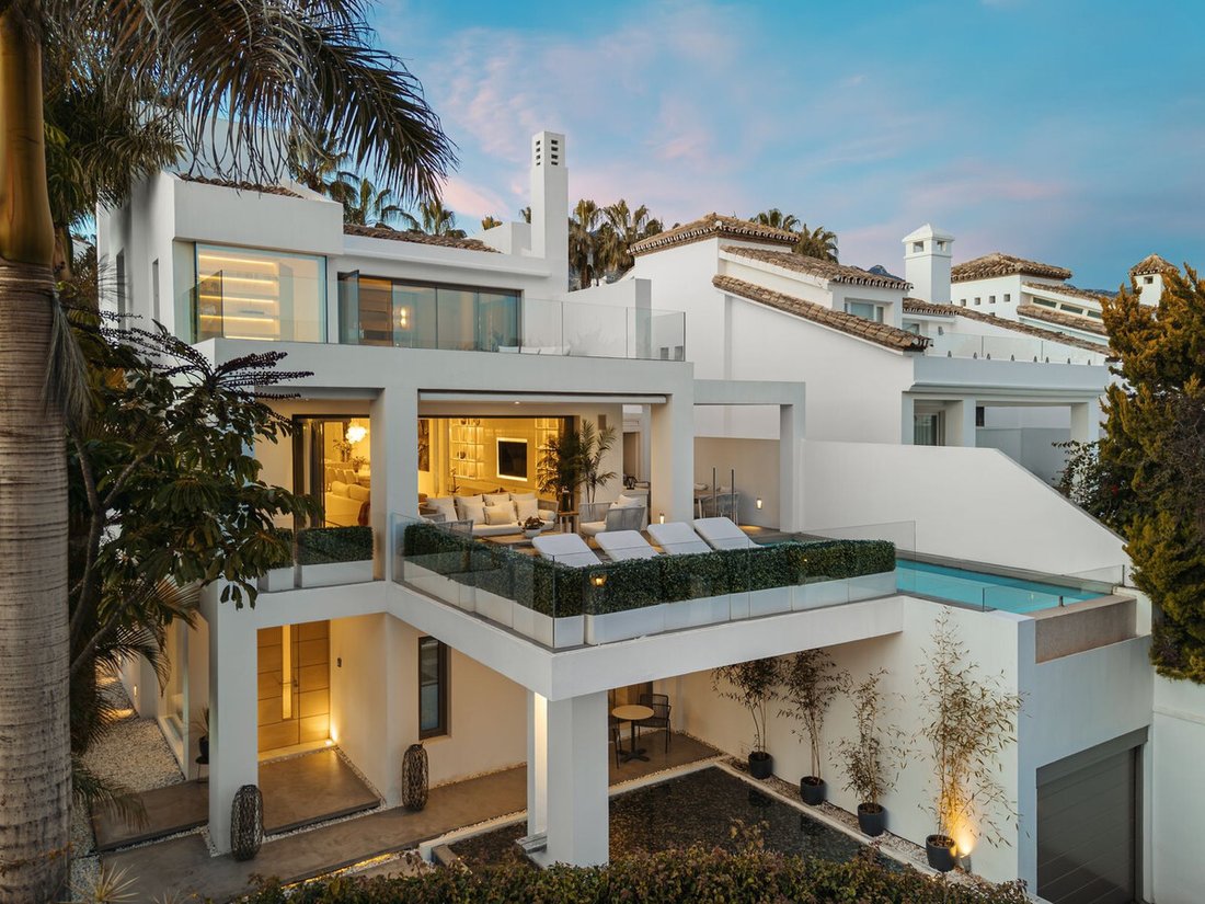 Villa in Golden Mile, Andalusia, Spain 1 - 17467800
