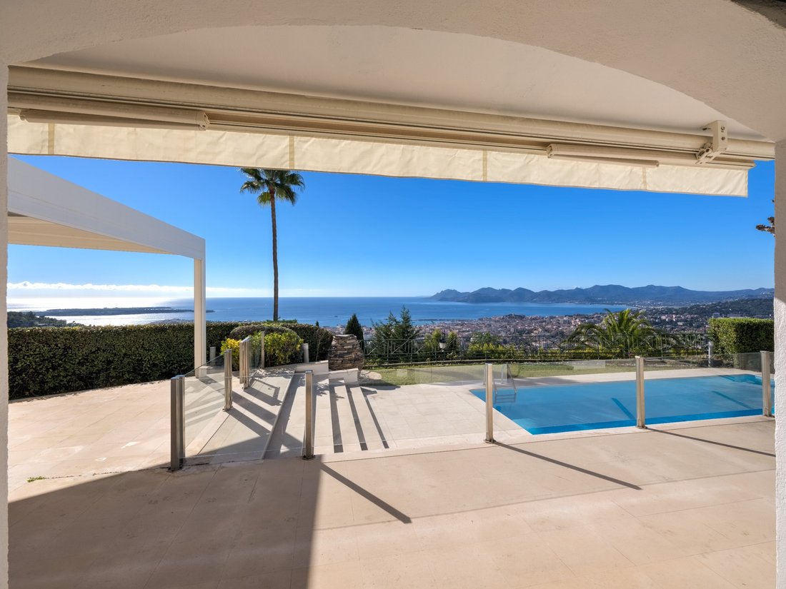 House in Saint Nicolas, Cannes, France 5 - 17467700