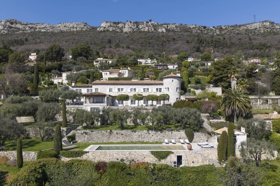 Villa à Vence, Provence-Alpes-Côte d'Azur, France 1 - 17467292