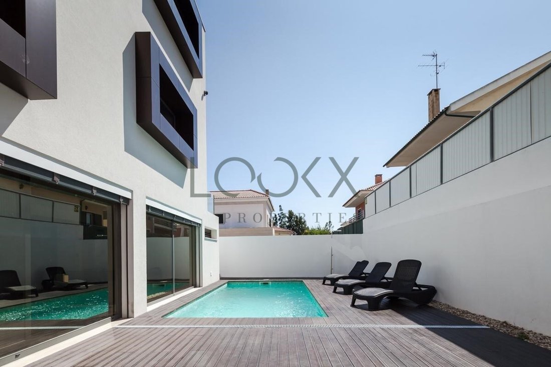 House in Paco de Arcos, Lisbon, Portugal 2 - 17467643