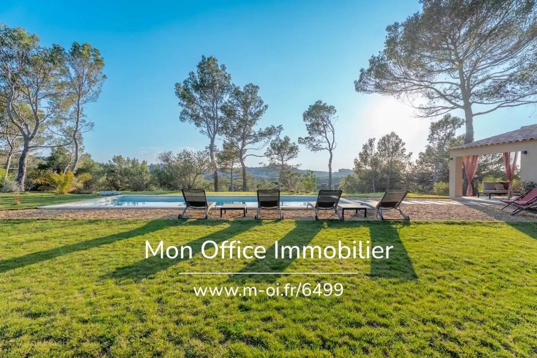 Villa in Rognes, Provence-Alpes-Côte d'Azur, France 3 - 17467333