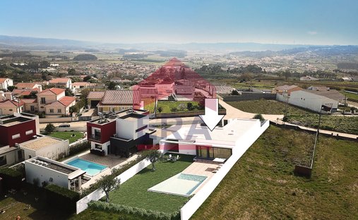 Land in Olho Marinho, Leiria District, Portugal 1