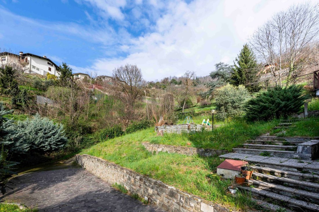 Villa in Foresto Sparso, Lombardy, Italy 3 - 17468261