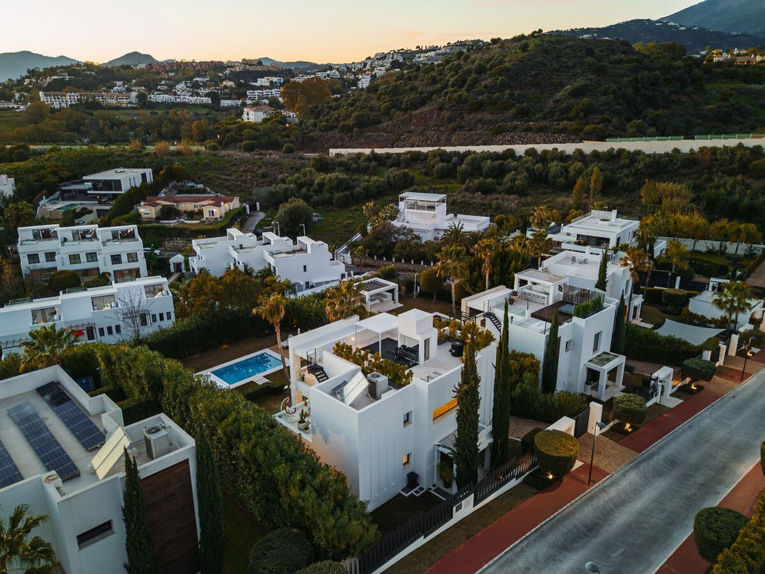 Villa in Nueva Andalucia, Marbella, Spain 3 - 17467676