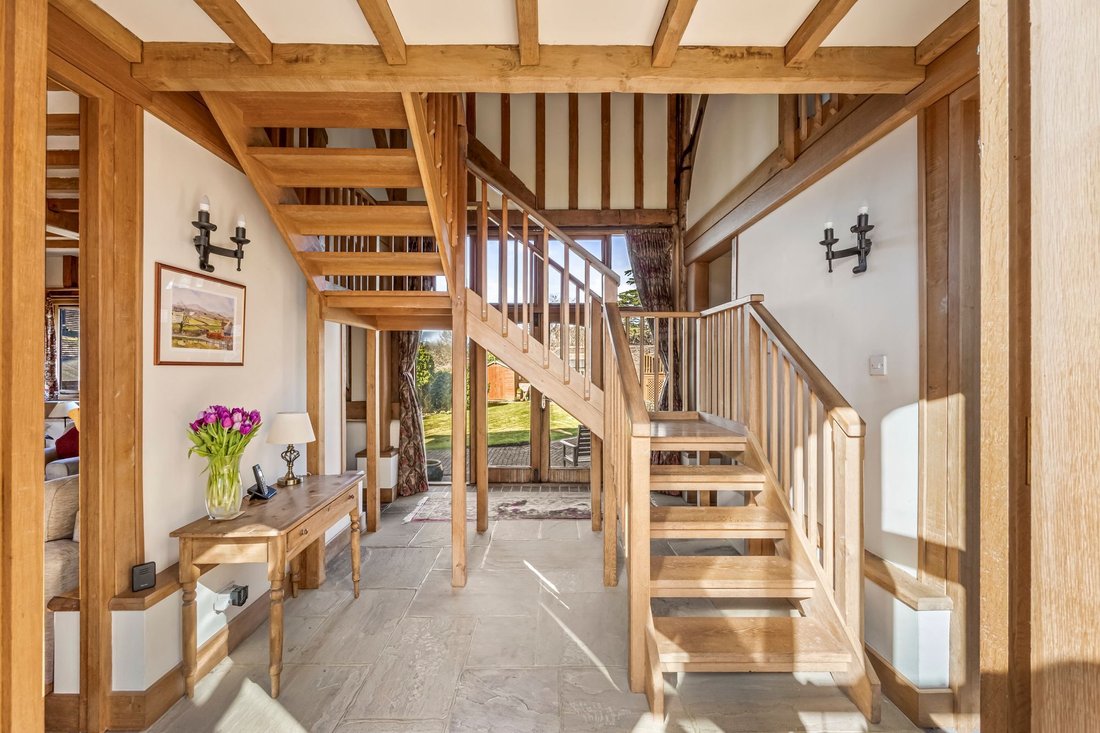 Hurstpierpoint, England 5 - 17465104