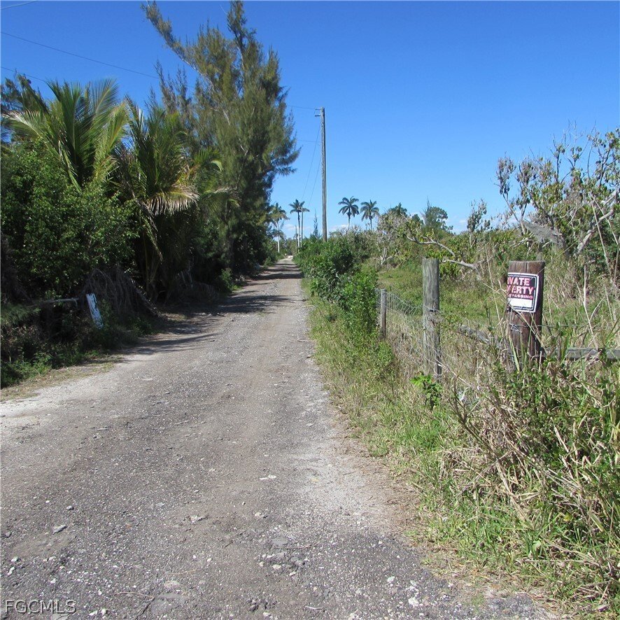 Land in Bokeelia, Florida, United States 2 - 17465919
