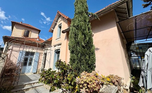 House in Chantilly, Ales, France 1