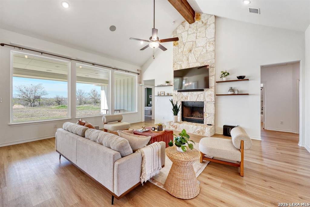 House in Martindale, Texas, United States 3 - 17464476