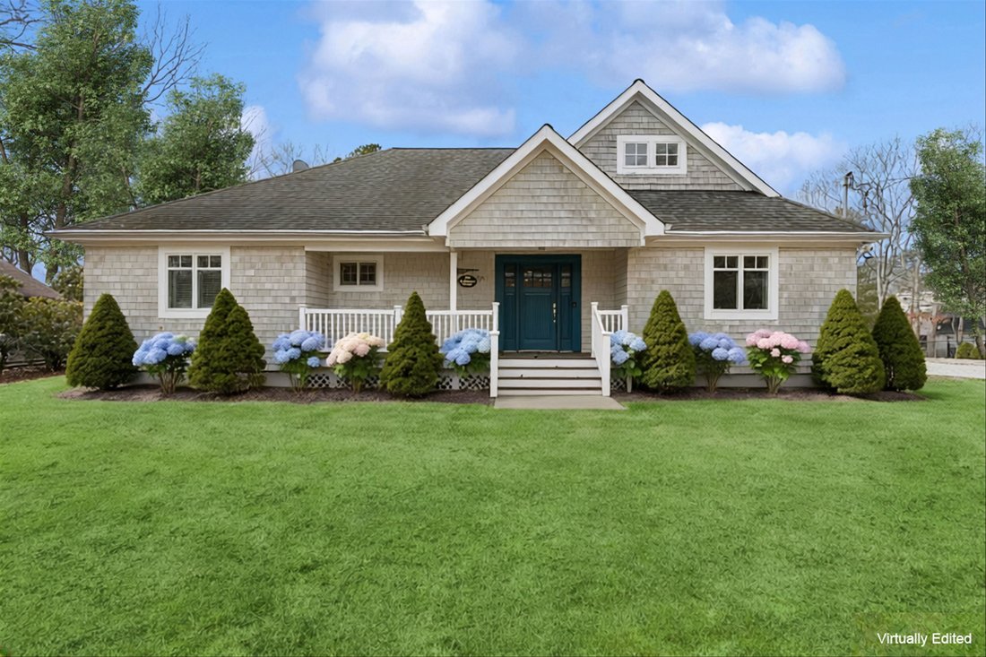 Hampton Bays, New York, United States 2 - 17465165