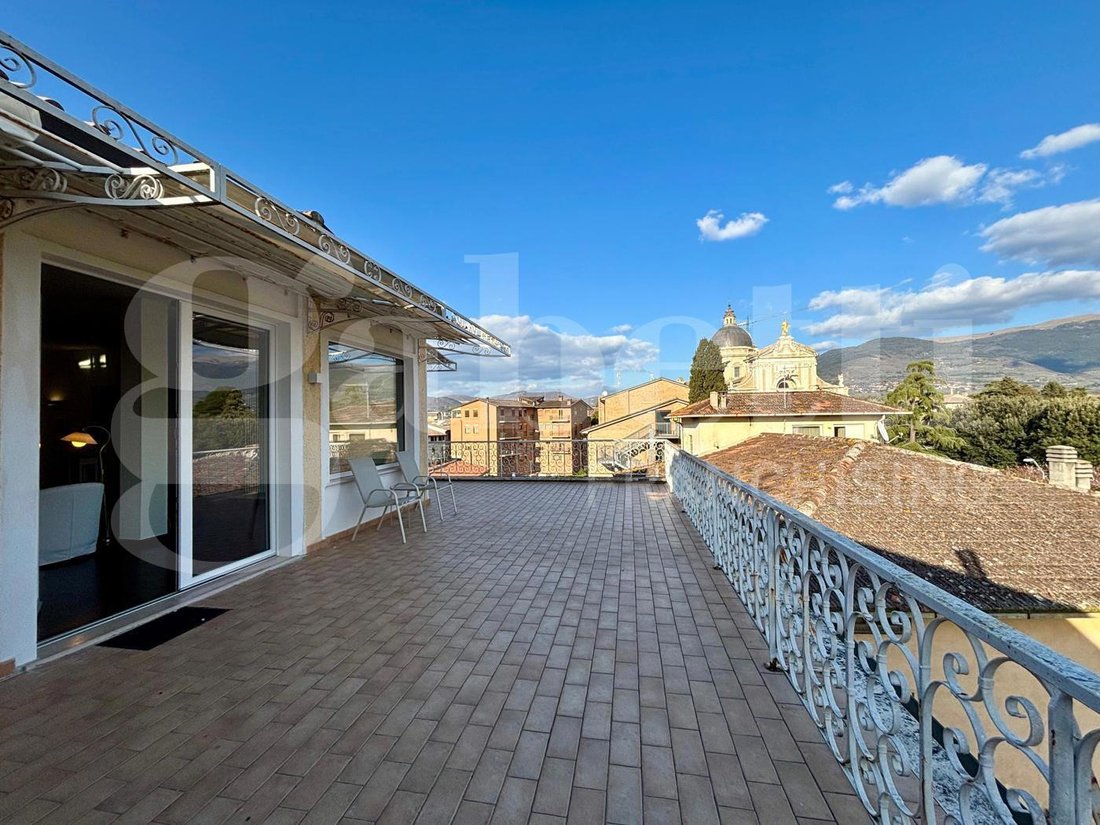 Penthouse in Assisi, Umbria, Italy 1 - 17466570