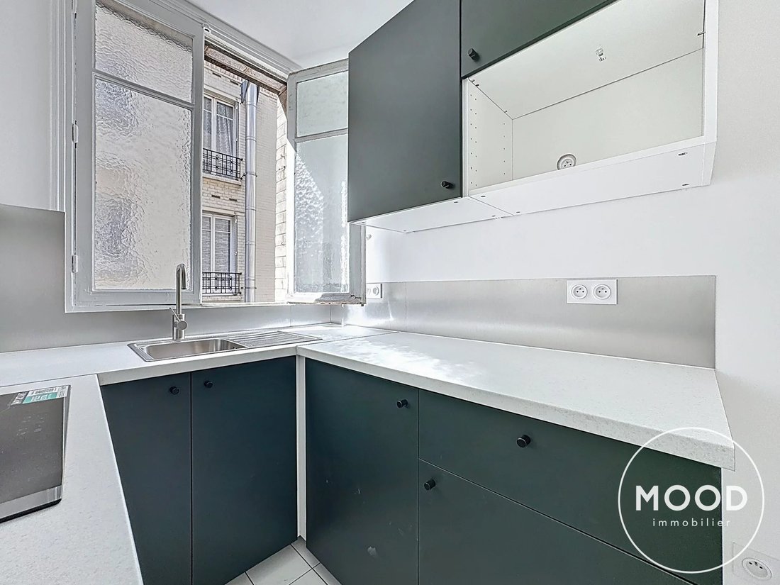 Apartment in Violet Commerce, Paris 15e Arrondissement, Paris 5 - 17466604