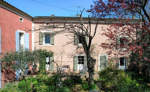 Haus in Uzès, Okzitanien, Frankreich 1