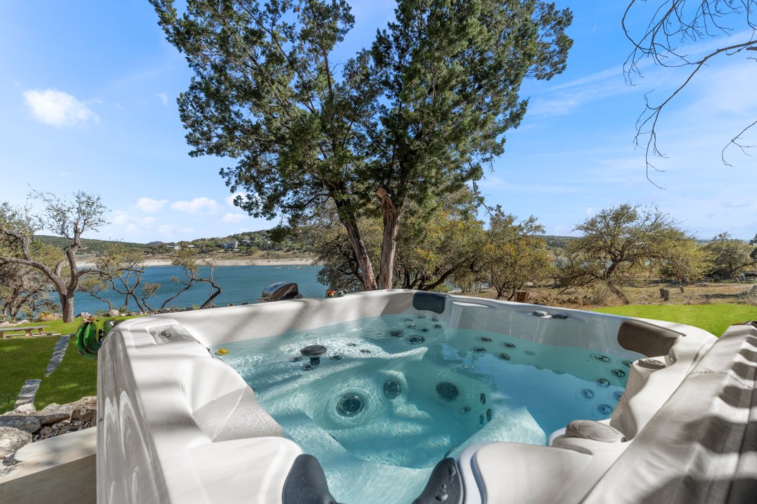 House in Canyon Lake, Texas, United States 3 - 17467804