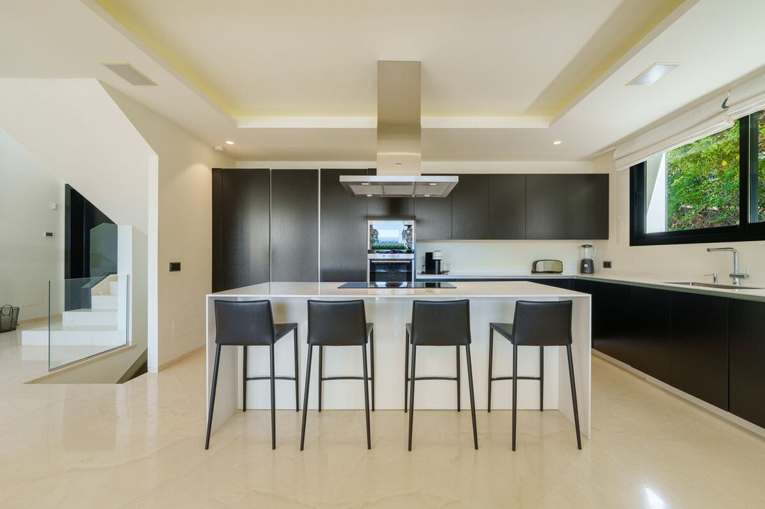 Villa in Puerto Banus, Marbella, Spain 3 - 17467665