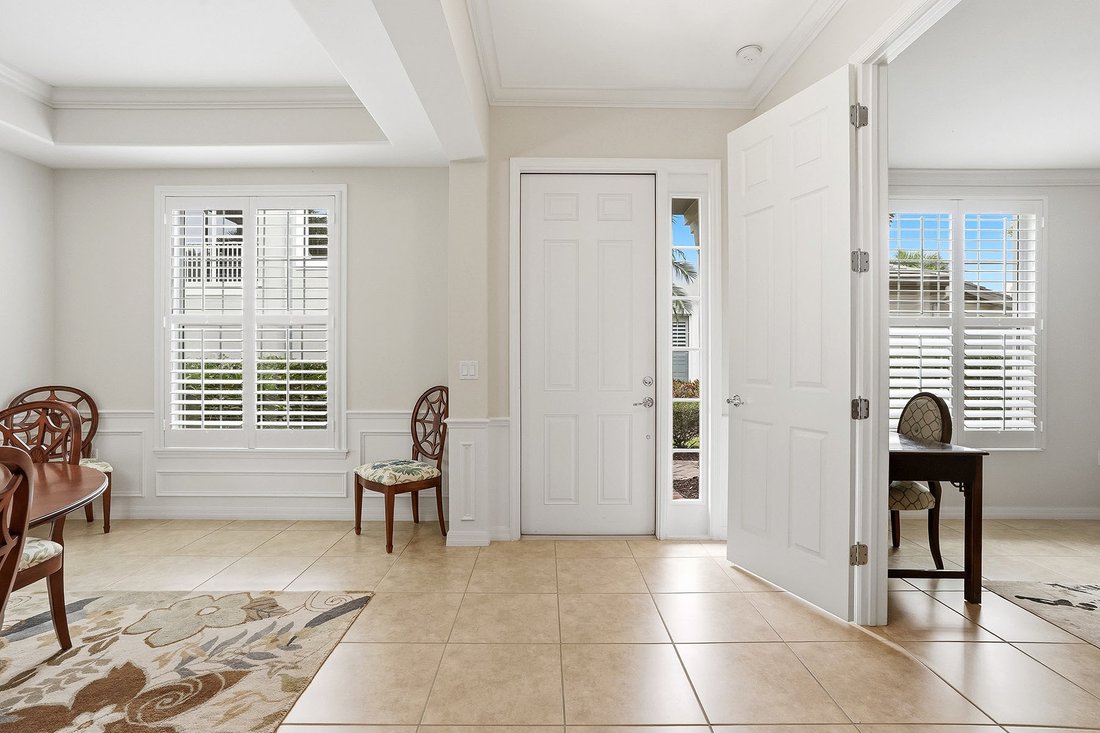 Condo in Naples, Florida, United States 4 - 17464633