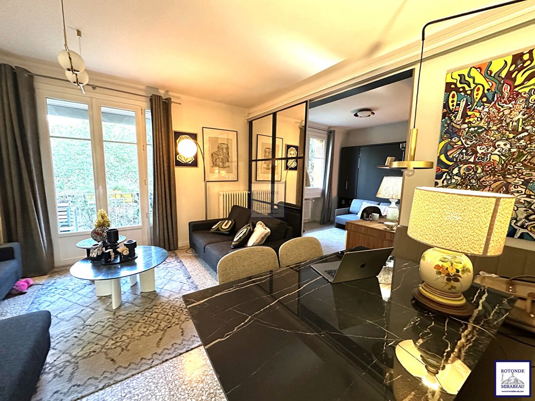 Apartment in Granettes-Jauberte-Sainte Anne, Aix-en-Provence, France 2 - 17467227
