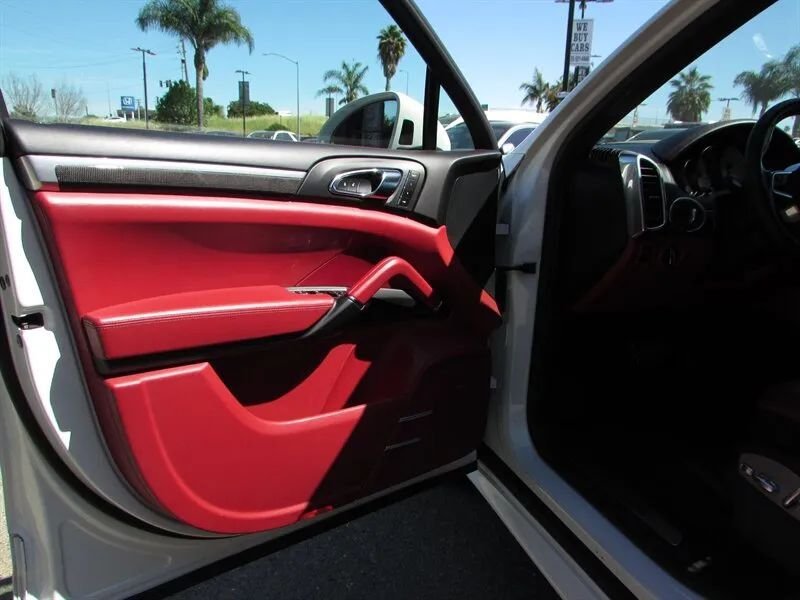 Suv in Dublin, CA, United States 5 - 17467851