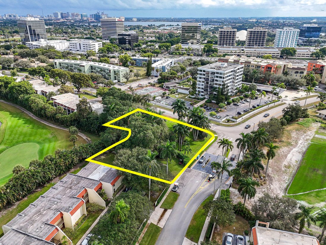 Land in West Palm Beach, Florida, United States 1 - 17465227