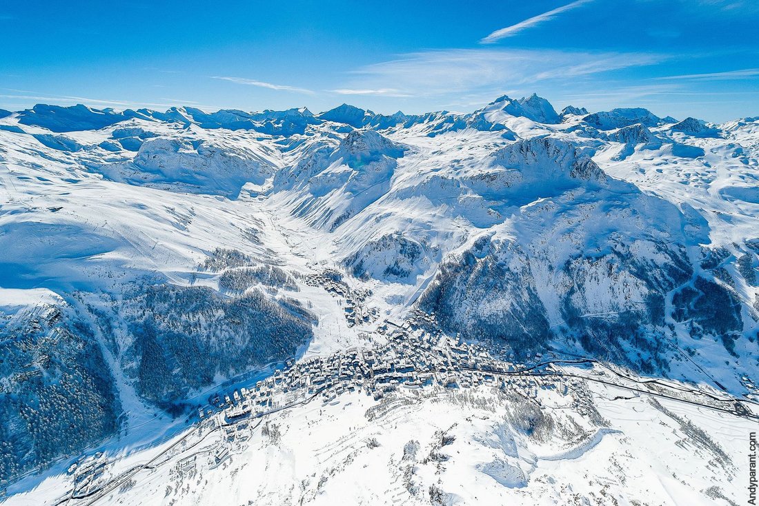 Chalet in Val-d'Isere, Auvergne-Rhône-Alpes, France 4 - 17464275