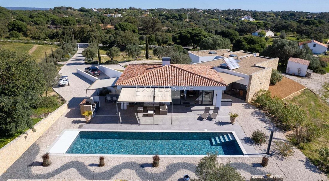 Villa in Lagoa e Carvoeiro, Algarve, Portugal 2 - 17464893