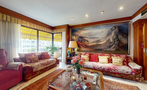 House in Los Remedios, Seville, Spain 1