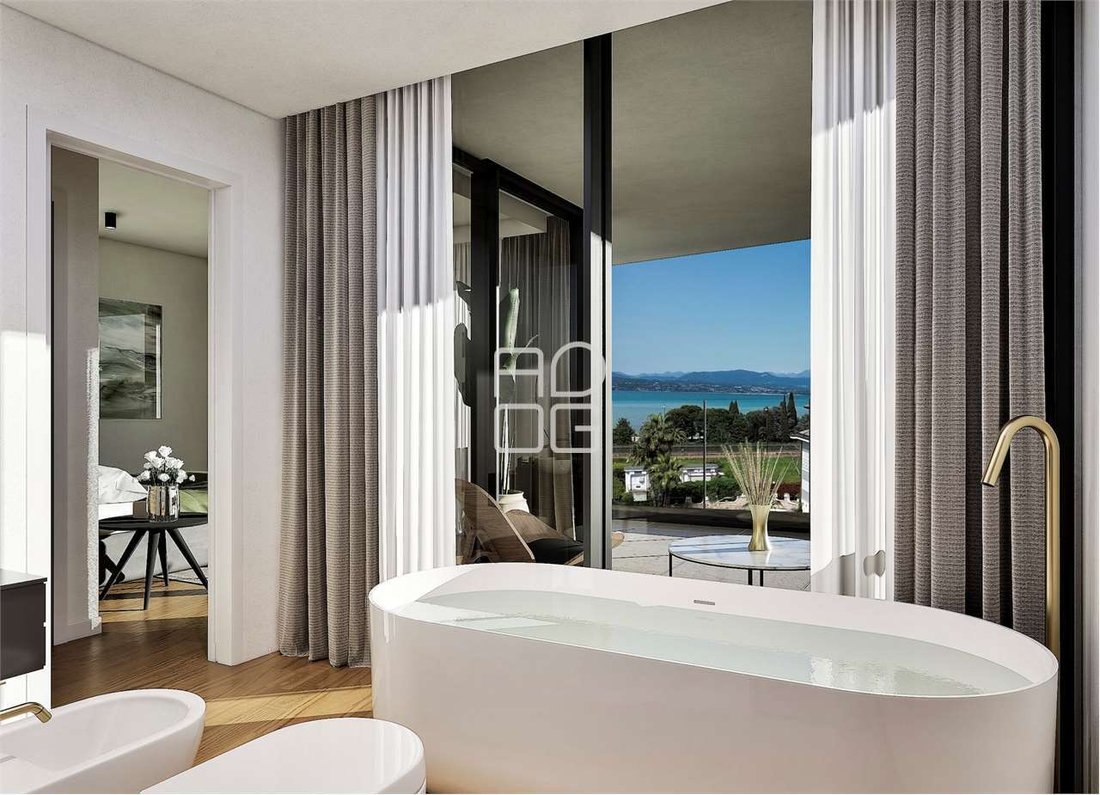 Apartment in Rivoltella, Desenzano del Garda, Lombardy 5 - 17466946