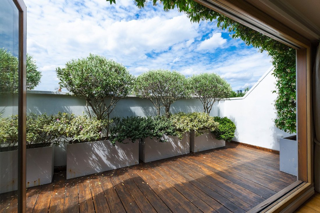 Apartment in Holland Park, Kensington And Chelsea, England 5 - 17464570