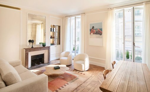Apartment in Paris 1er Arrondissement, Paris, France 1