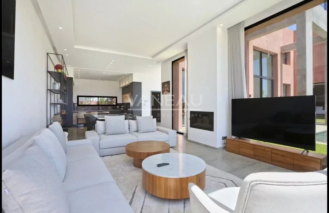 Villa in Annakhil, Marrakesh-Safi, Morocco 2 - 13781443
