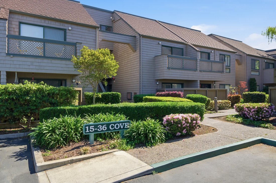 Condo in Redwood City, California, United States 1 - 17464698