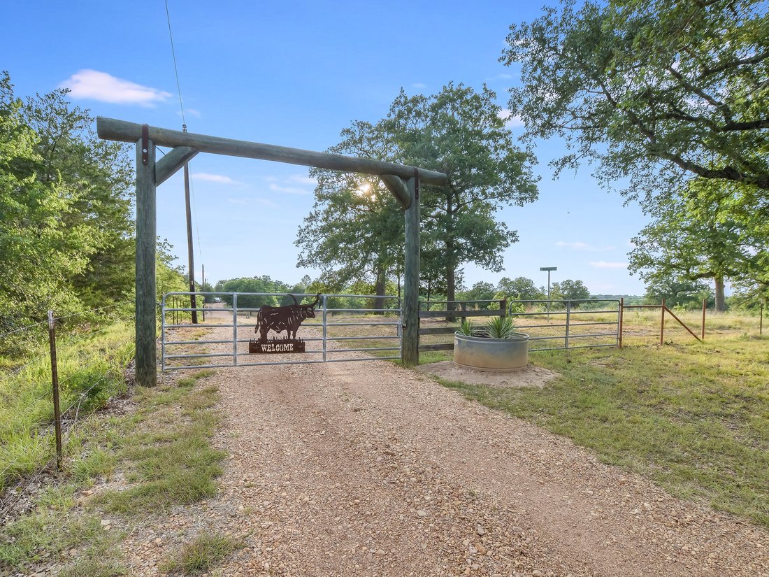 Farm Ranch in Smithville, Texas, United States 5 - 17464643