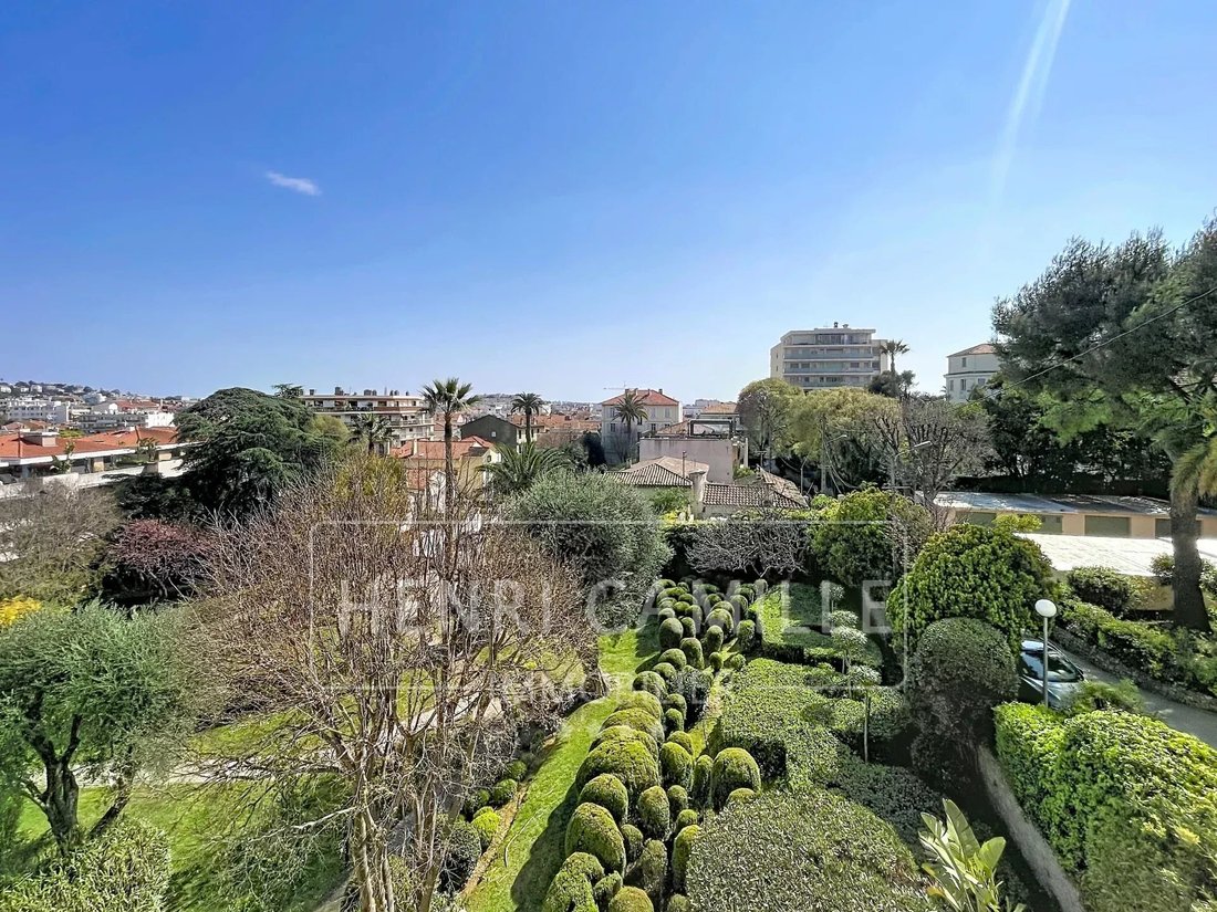 Apartment in Saint Nicolas, Cannes, France 3 - 17467335