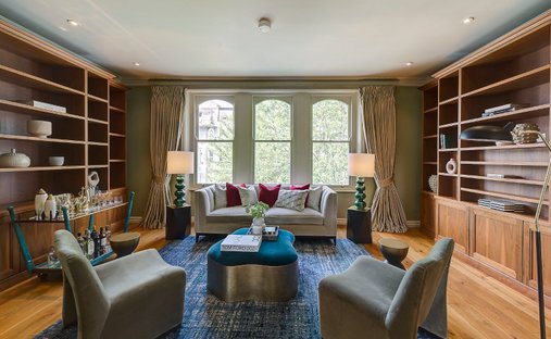 Apartment in Holland Park, Kensington And Chelsea, England 1