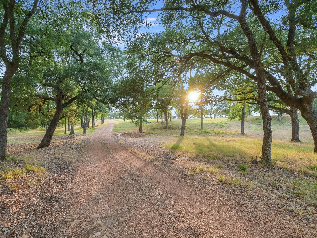 Farm Ranch in Smithville, Texas, United States 4 - 17464643