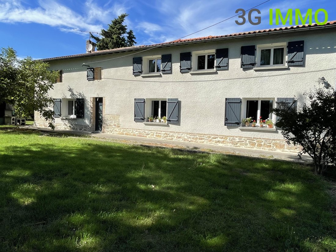 House in Monclar-de-Quercy, Occitania, France 1 - 17467340