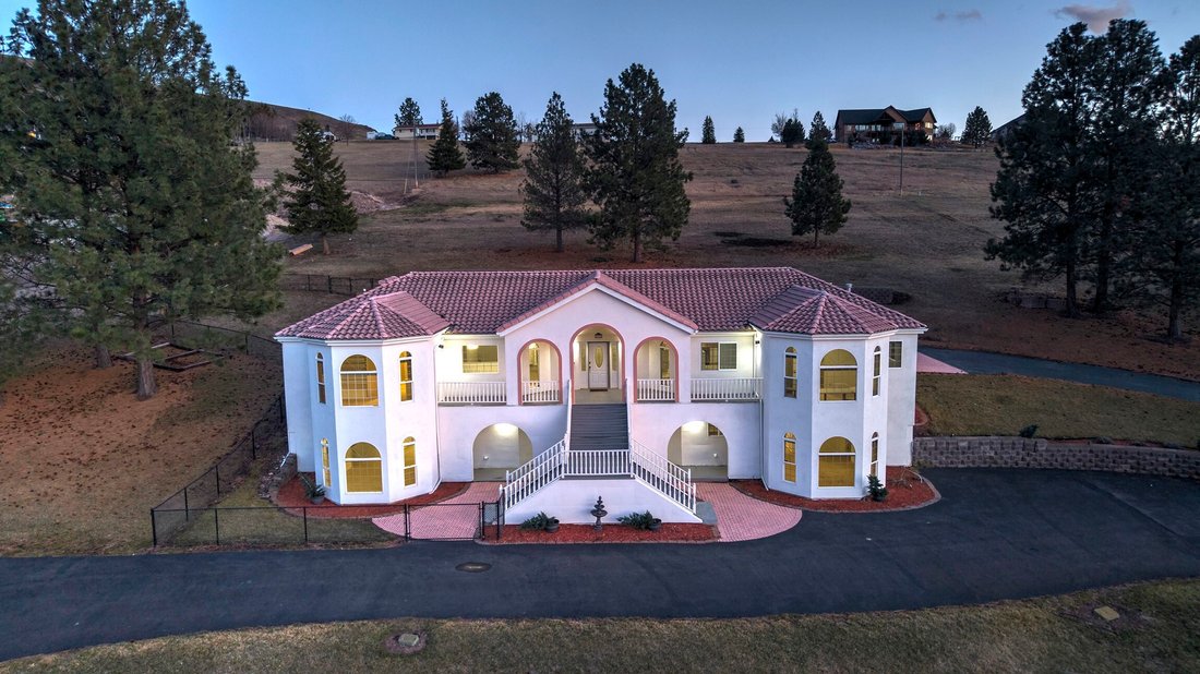 House in Missoula, Montana, United States 1 - 17417844