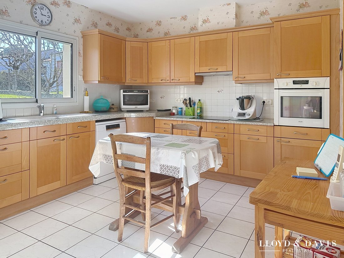 House in Meschers-sur-Gironde, Nouvelle-Aquitaine, France 4 - 17468719