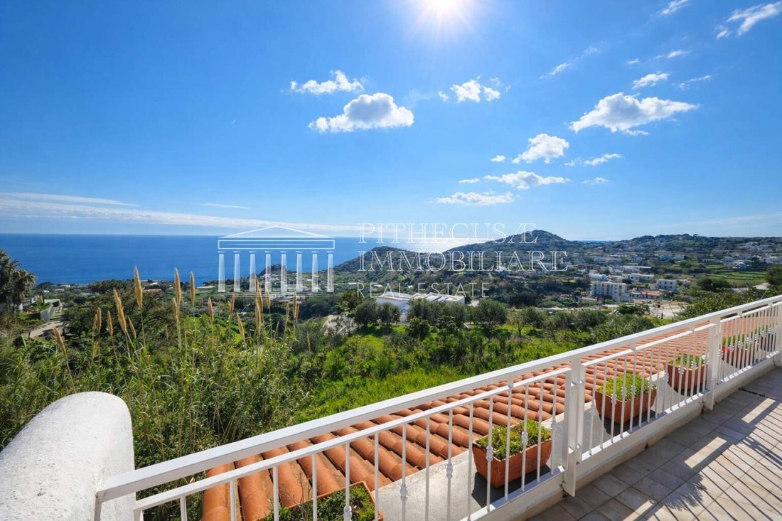 Villa in Forio, Campania, Italy 1 - 17466380