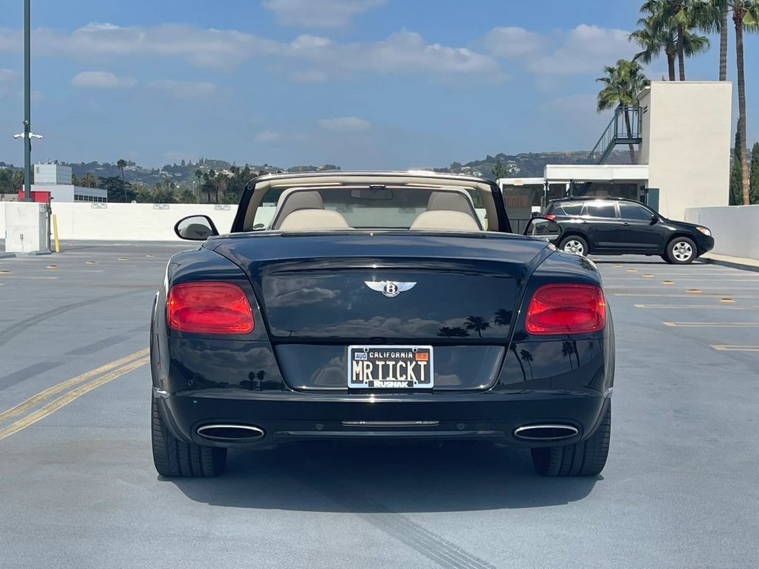 Cabriolet in North Hills, CA, United States 5 - 17467915