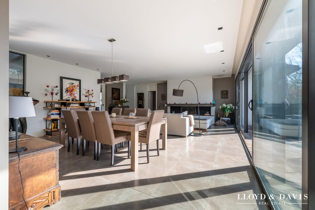House in Bourg-La Feuillaume Nord, La Celle-Saint-Cloud, France 4 - 17468714