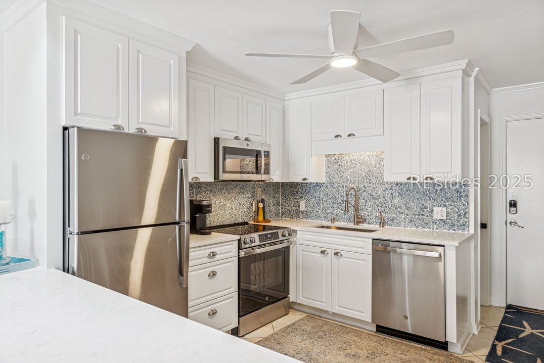 Condo in Hilton Head Island, South Carolina, United States 5 - 16312172