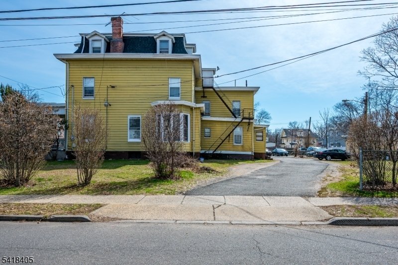 House in Plainfield, New Jersey, United States 4 - 17466767
