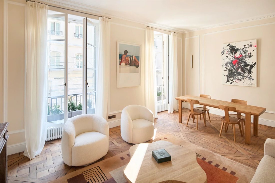 Apartment in Paris 1er Arrondissement, Paris, France 2 - 17466563
