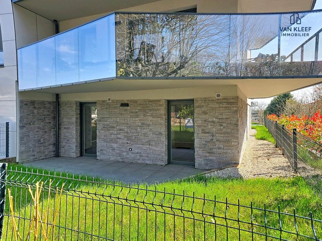 Apartment in Divonne-les-Bains, Auvergne-Rhône-Alpes, France 3 - 17062134