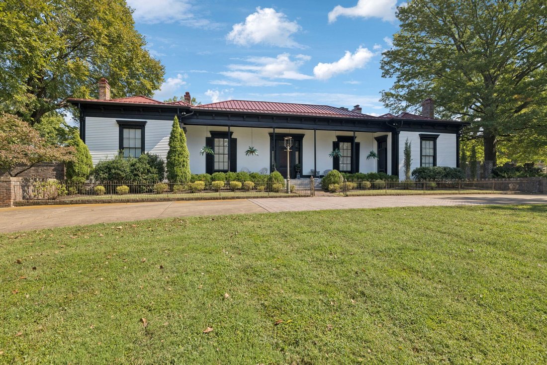 House in Columbia, Tennessee, United States 1 - 17468283
