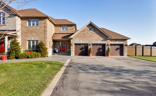 House in Inglewood, Ontario, Canada 1