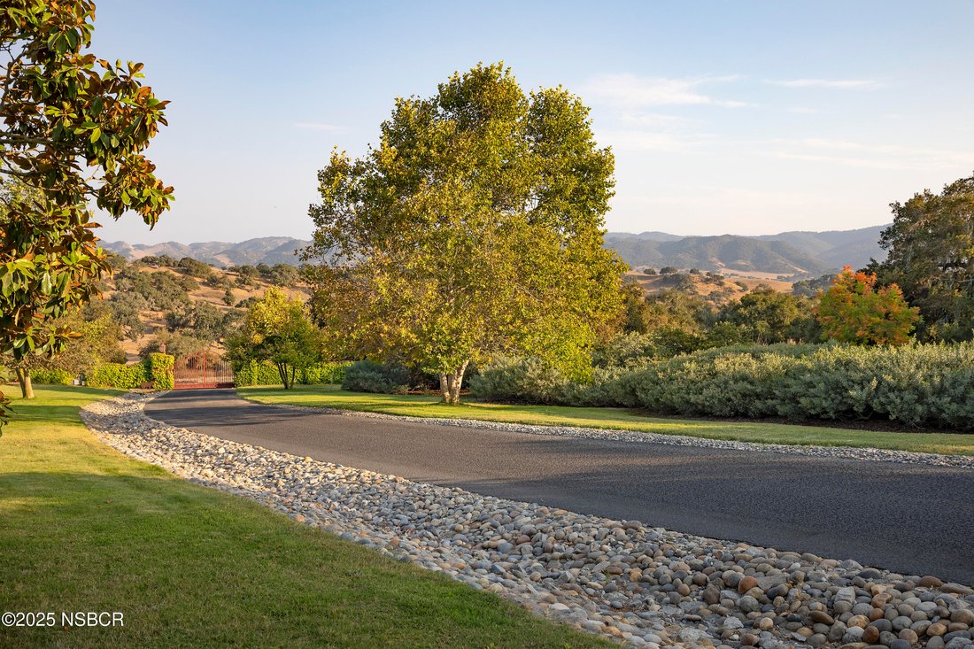 House in Goleta, California, United States 3 - 17465536