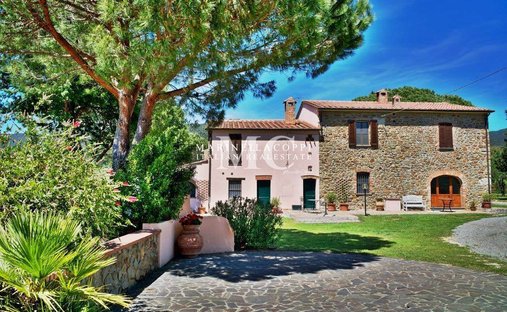 Farm Ranch in Scarlino, Tuscany, Italy 1